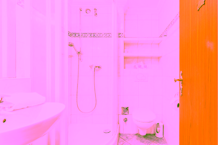 Stilvolle 2-Zimmer-Wohnung mit Schwimmbad & Tiefgarage – Komfort in Bestlage - Bild... (1766)